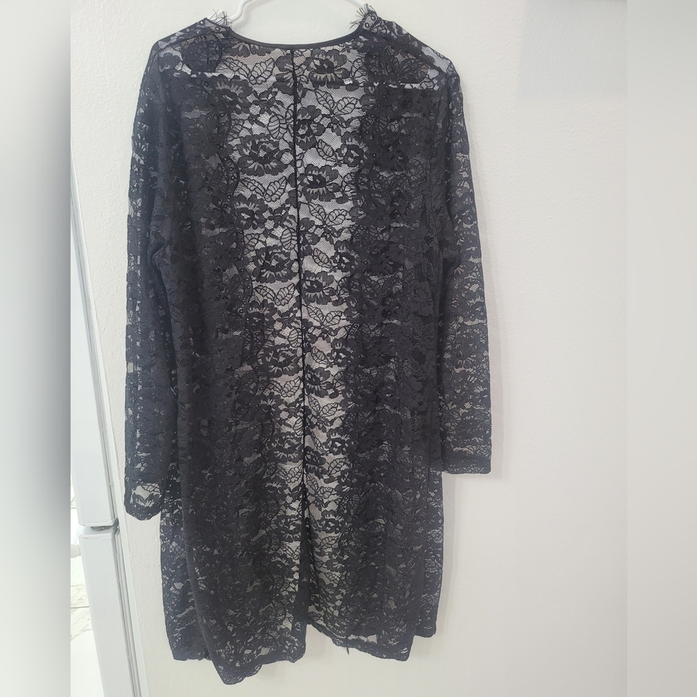 Elegant Black Lace Women's Cardigan - Picture 4 of 5